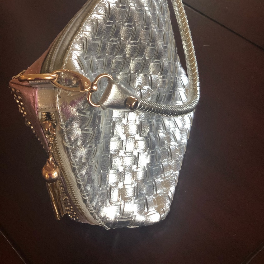 Barbie Pink Purse 👛 - Picture 9 of 9